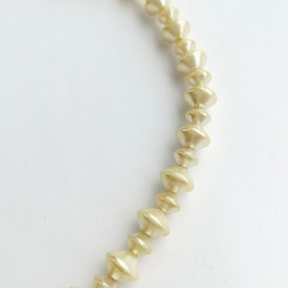 Vintage Czech 1950s faux pearl necklace - Picture 2 of 4